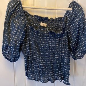 Women's Short Sleeve Rouche Short Size Medium